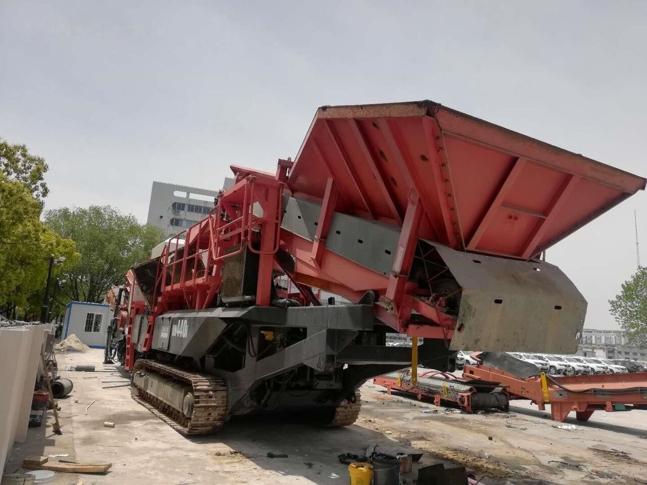 Sandvik UH440i Mobile Crushing Plant - Мобильная дробилка: фото 3 Sandvik UH440i Mobile Crushing Plant - Мобильная дробилка: фото 3