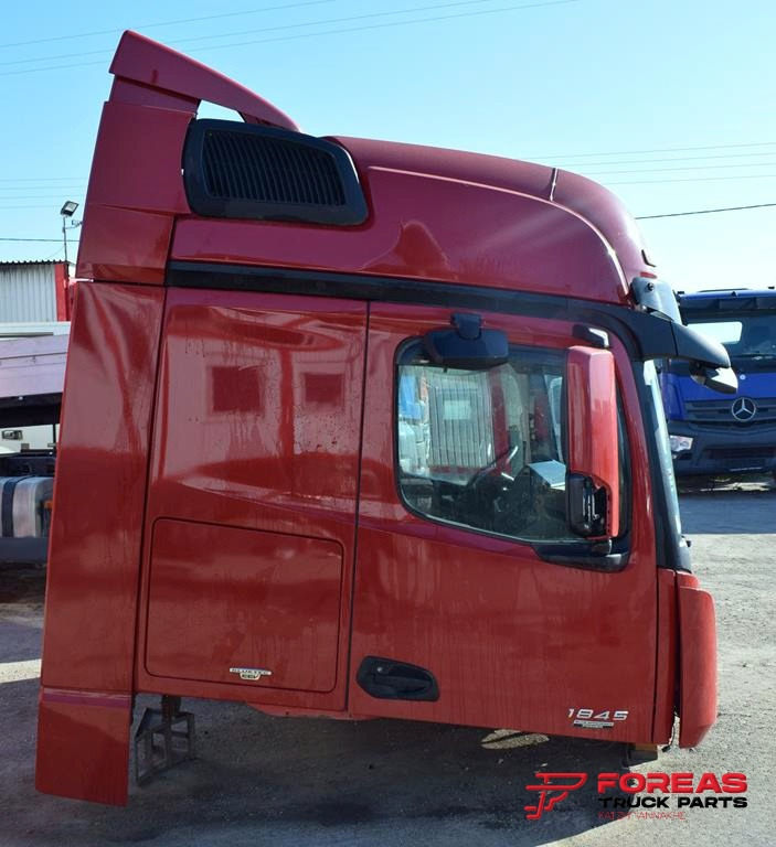 MERCEDES-BENZ ACTROS MP4 GIGA SPACE - Кабина для Грузовиков: фото 4 MERCEDES-BENZ ACTROS MP4 GIGA SPACE - Кабина для Грузовиков: фото 4