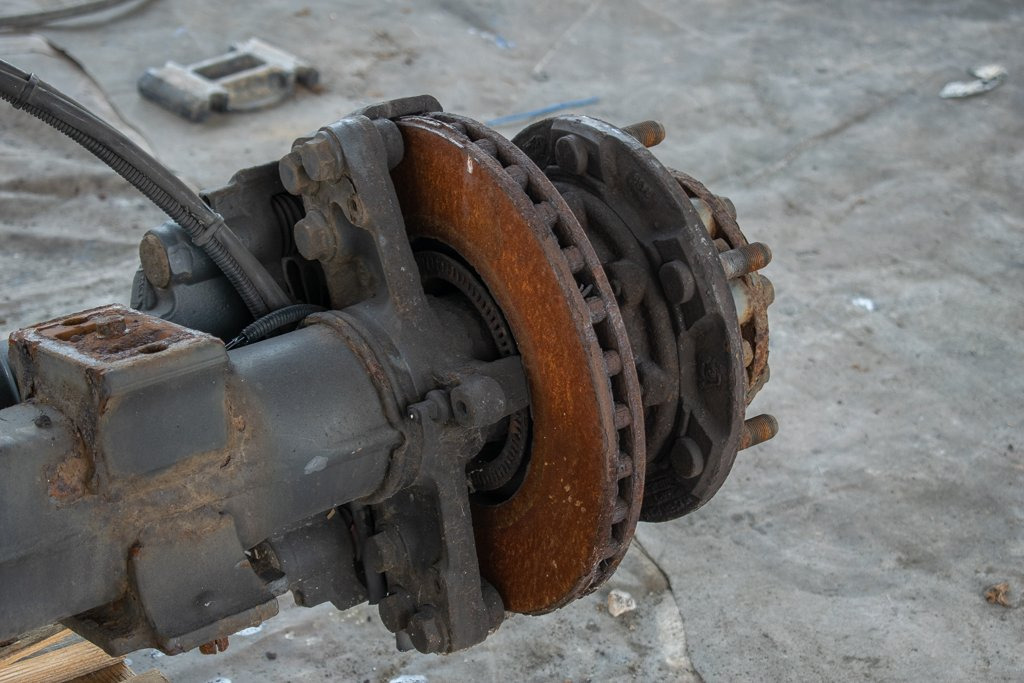 MERCEDES-BENZ ATEGO - 6HOLE - DRIVER - Тормозной суппорт для Грузовиков: фото 2 MERCEDES-BENZ ATEGO - 6HOLE - DRIVER - Тормозной суппорт для Грузовиков: фото 2