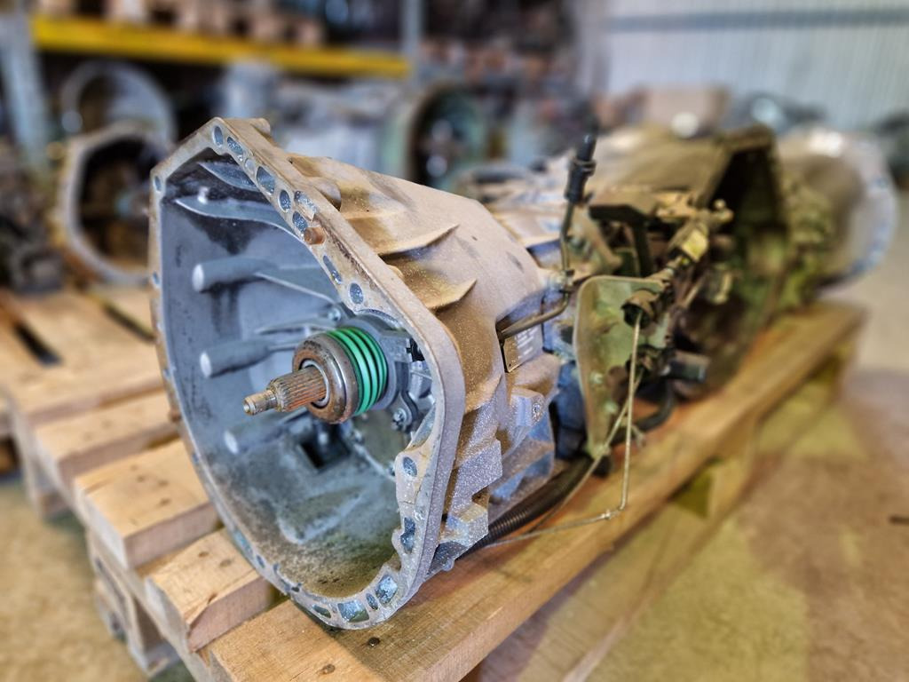 MERCEDES-BENZ SPRINTER 711620 - Коробка передач для Грузовиков: фото 1 MERCEDES-BENZ SPRINTER 711620 - Коробка передач для Грузовиков: фото 1