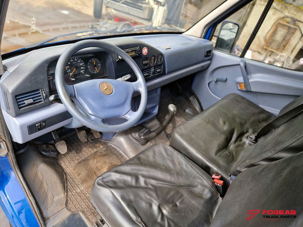 Кабина для Коммерческих автомобилей MERCEDES SPRINTER OM601: фото 9 Кабина для Коммерческих автомобилей MERCEDES SPRINTER OM601: фото 9