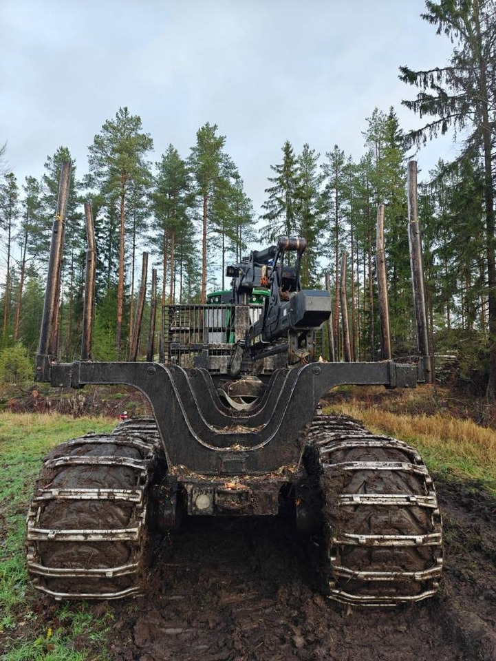 John Deere 1210 G - Форвардер: фото 4 John Deere 1210 G - Форвардер: фото 4