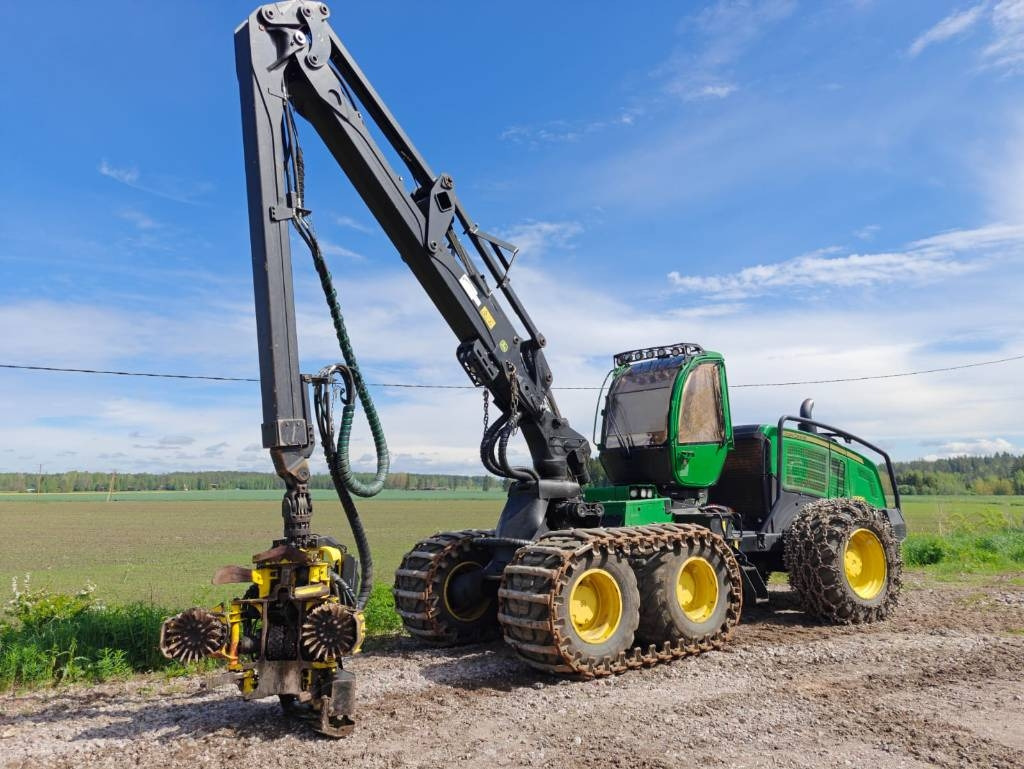 John Deere 1270 G - Харвестер: фото 1 John Deere 1270 G - Харвестер: фото 1