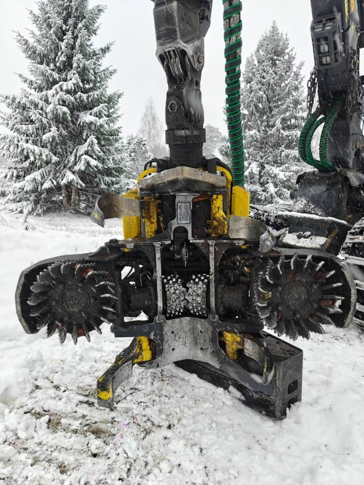 Харвестер John Deere 1270 G: фото 17 Харвестер John Deere 1270 G: фото 17