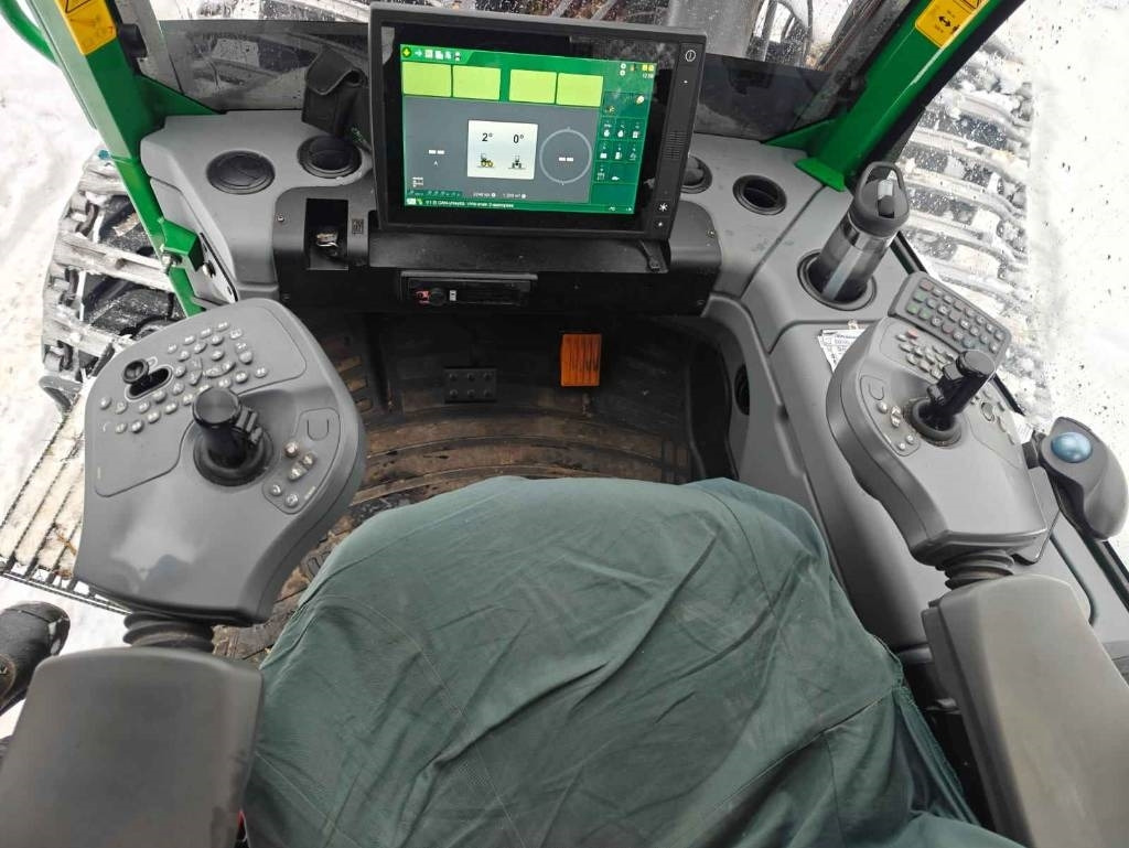 Харвестер John Deere 1270 G: фото 20 Харвестер John Deere 1270 G: фото 20