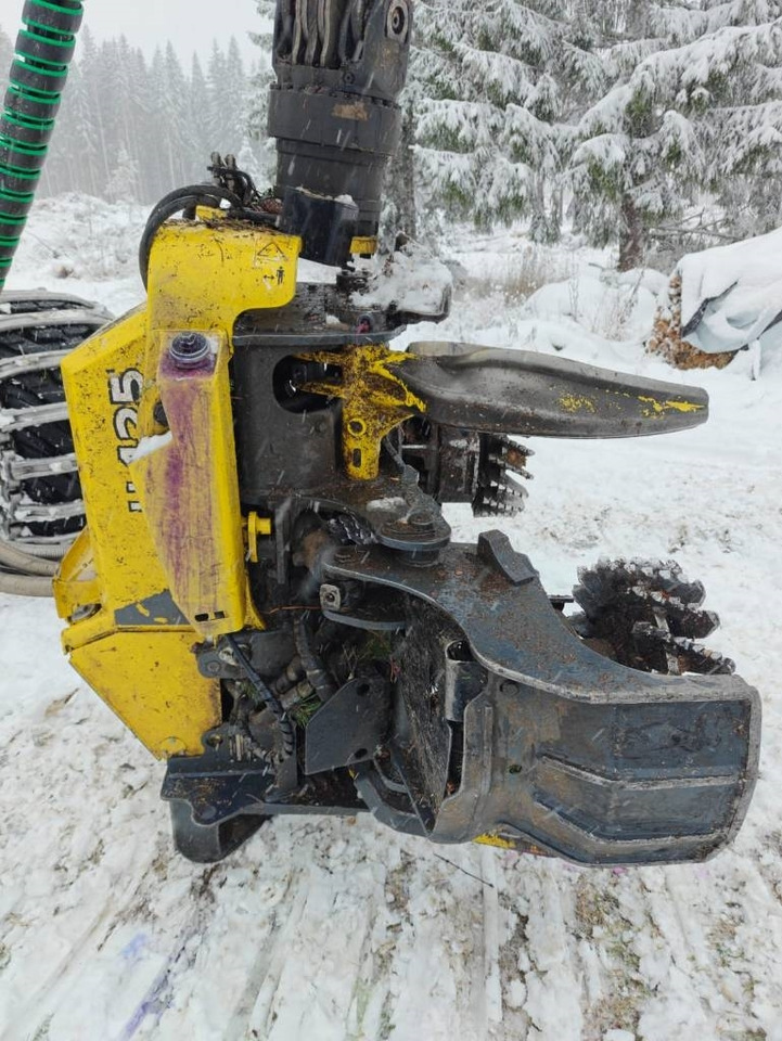 Харвестер John Deere 1270 G: фото 16 Харвестер John Deere 1270 G: фото 16