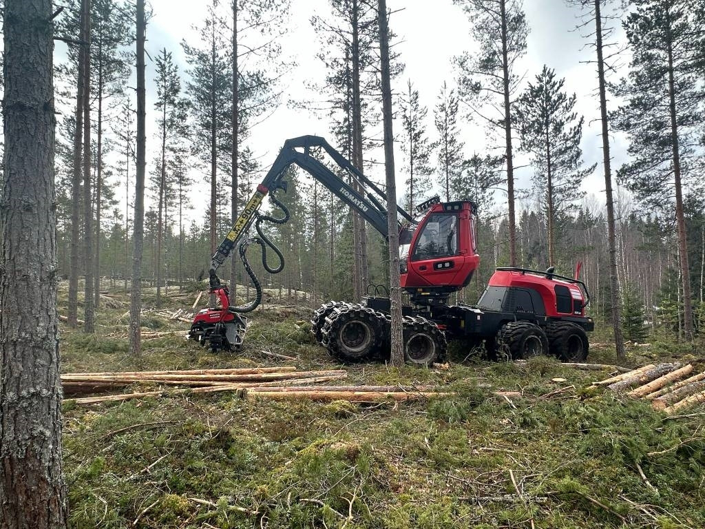 Komatsu 901 XC - Харвестер: фото 4 Komatsu 901 XC - Харвестер: фото 4