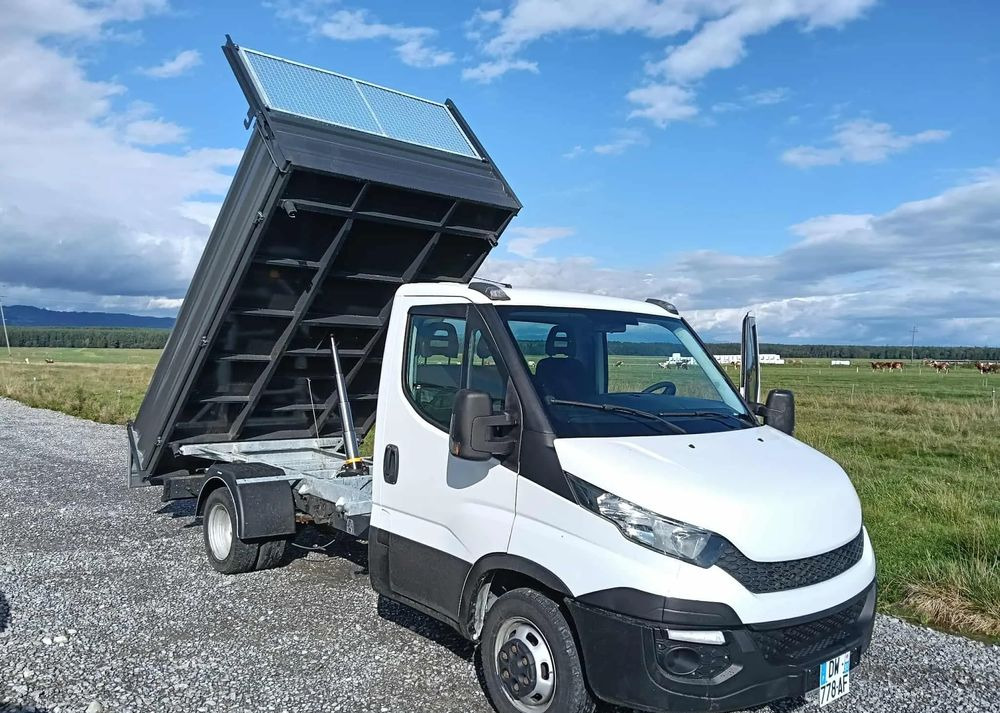 Iveco DAILY 35C13, 35C12, 35C14, 35C15 - Малотоннажный самосвал: фото 3 Iveco DAILY 35C13, 35C12, 35C14, 35C15 - Малотоннажный самосвал: фото 3
