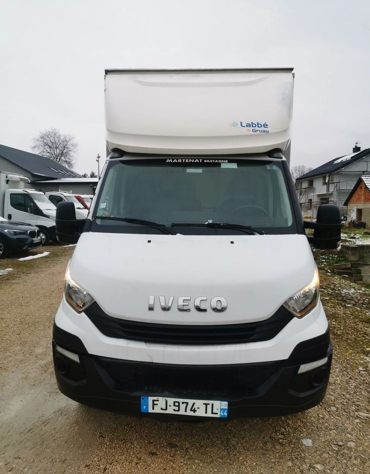 Iveco 3.0-150KM Daily 35C15 Kontener długi rama 35-150 kiper Klimatyzacja długi rozstaw - Фургон с закрытым кузовом: фото 2 Iveco 3.0-150KM Daily 35C15 Kontener długi rama 35-150 kiper Klimatyzacja długi rozstaw - Фургон с закрытым кузовом: фото 2