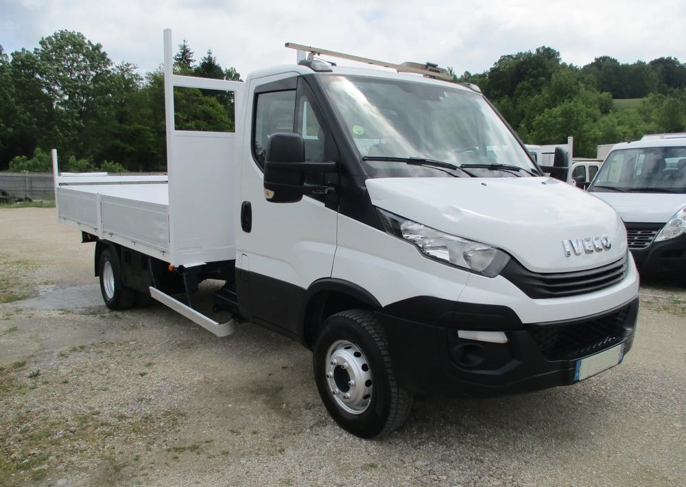 Iveco Daily 3.0 na bliźniaku 70C18 skrzynia, laweta, rama, HDS, 70-180 kiper - Грузовик бортовой/ Платформа: фото 1 Iveco Daily 3.0 na bliźniaku 70C18 skrzynia, laweta, rama, HDS, 70-180 kiper - Грузовик бортовой/ Платформа: фото 1