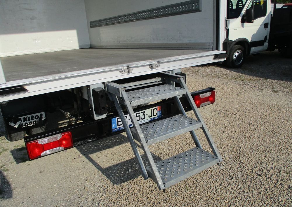 Фургон-рефрижератор Iveco Daily 35C13 chłodnia Mroźnia na bliźniaku 35-130 Thermo King agregat: фото 9