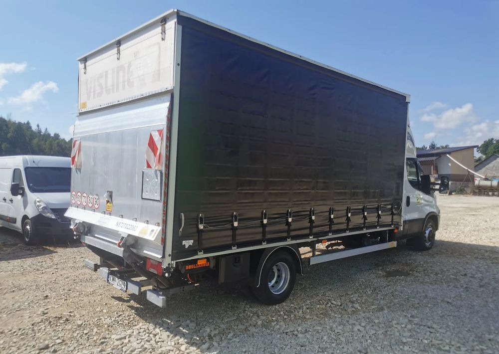 Iveco Daily 70C18 firana Winda 1.000kg Dhollandia wejkama 12pal - Тентованный грузовик: фото 2 Iveco Daily 70C18 firana Winda 1.000kg Dhollandia wejkama 12pal - Тентованный грузовик: фото 2