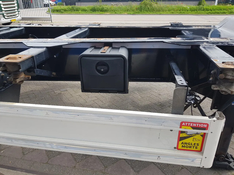 Полуприцеп-контейнеровоз/ Сменный кузов Renders 3DFCST multi chassis SAF Schijfremmen: фото 18 Полуприцеп-контейнеровоз/ Сменный кузов Renders 3DFCST multi chassis SAF Schijfremmen: фото 18