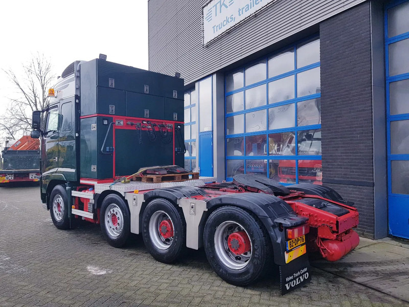 Volvo FH 16.700 8x4 140 ton Retarder - Тягач: фото 4 Volvo FH 16.700 8x4 140 ton Retarder - Тягач: фото 4