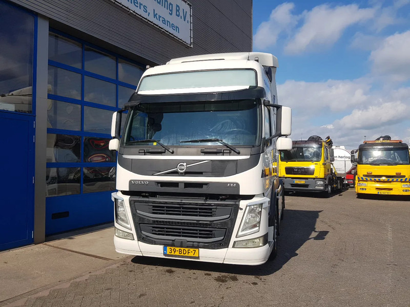 Volvo FM 420 Globetrotter XL Double tank - Тягач: фото 2 Volvo FM 420 Globetrotter XL Double tank - Тягач: фото 2
