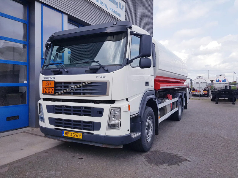 Volvo FM 9.340 Fuel 21.400 Liter 3 Comp Euro 3 - Грузовик-цистерна: фото 2 Volvo FM 9.340 Fuel 21.400 Liter 3 Comp Euro 3 - Грузовик-цистерна: фото 2