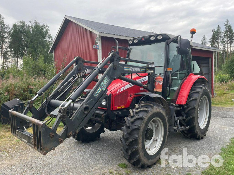 Massey Ferguson 5445 - Трактор: фото 1 Massey Ferguson 5445 - Трактор: фото 1