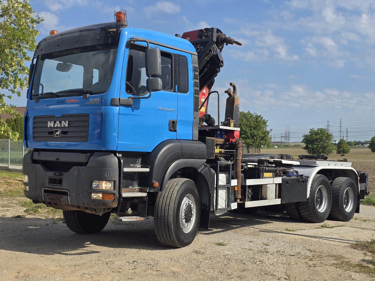 MAN TGA 33.430 6X6 / HMF 1823 K3+REM.CON./ HOOK SYSTEM 2x in stock - Крюковой мультилифт, Автоманипулятор: фото 1 MAN TGA 33.430 6X6 / HMF 1823 K3+REM.CON./ HOOK SYSTEM 2x in stock - Крюковой мультилифт, Автоманипулятор: фото 1