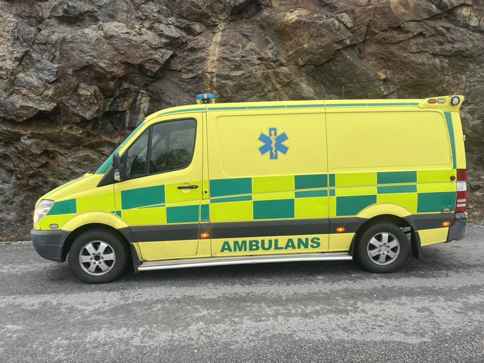 MERCEDES-BENZ Sprinter 316 NGT - AMBULANCE / швидка допомога / shvydka dopomoha - Машина скорой помощи: фото 2 MERCEDES-BENZ Sprinter 316 NGT - AMBULANCE / швидка допомога / shvydka dopomoha - Машина скорой помощи: фото 2