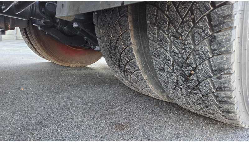 Крюковой мультилифт Volvo FM410 6X2*4: фото 17