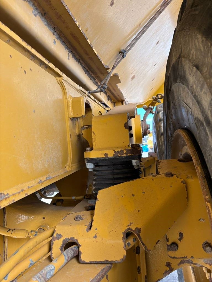 Сочленённый самосвал CAT 745 C: фото 18 Сочленённый самосвал CAT 745 C: фото 18