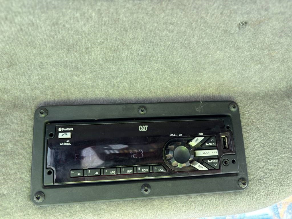 Сочленённый самосвал CAT 745 C: фото 12 Сочленённый самосвал CAT 745 C: фото 12