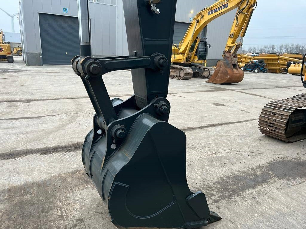 Новый Гусеничный экскаватор Hyundai R 210 (New / Non CE Certified): фото 17