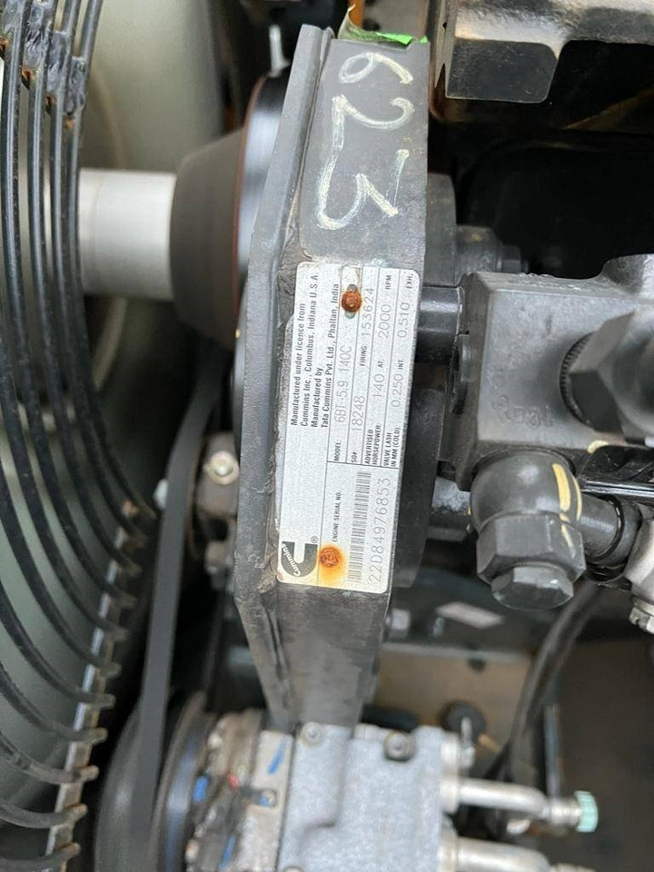 Новый Гусеничный экскаватор Hyundai R 210 (New / Non CE Certified): фото 21