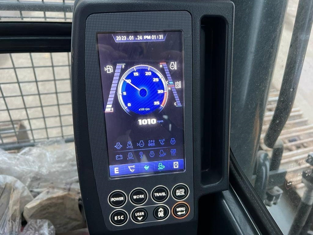 Новый Гусеничный экскаватор Hyundai R 210 (New / Non CE Certified): фото 9