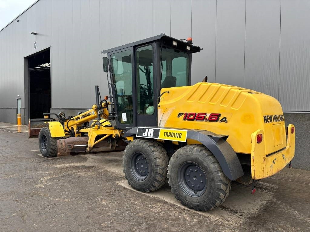 New Holland F 106.6 A - Грейдер: фото 3 New Holland F 106.6 A - Грейдер: фото 3