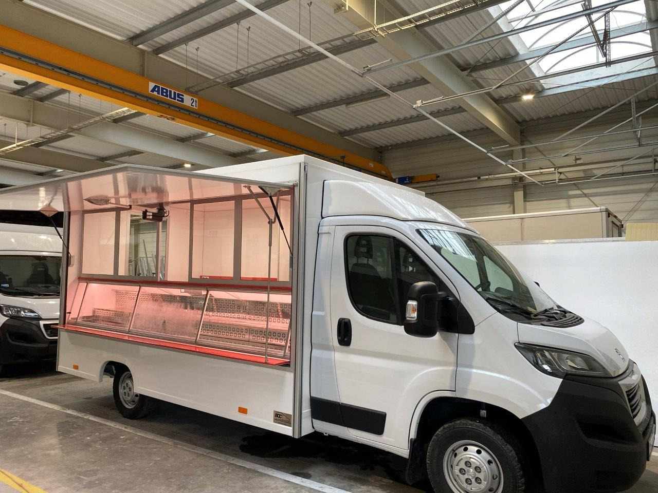 Новый Торговый грузовик для транспортировки пищевых продуктов BCC POLSKA - FOOD TRUCK - MOBILNY SKLEP MIĘSNY PEUGEOT BOXER: фото 9