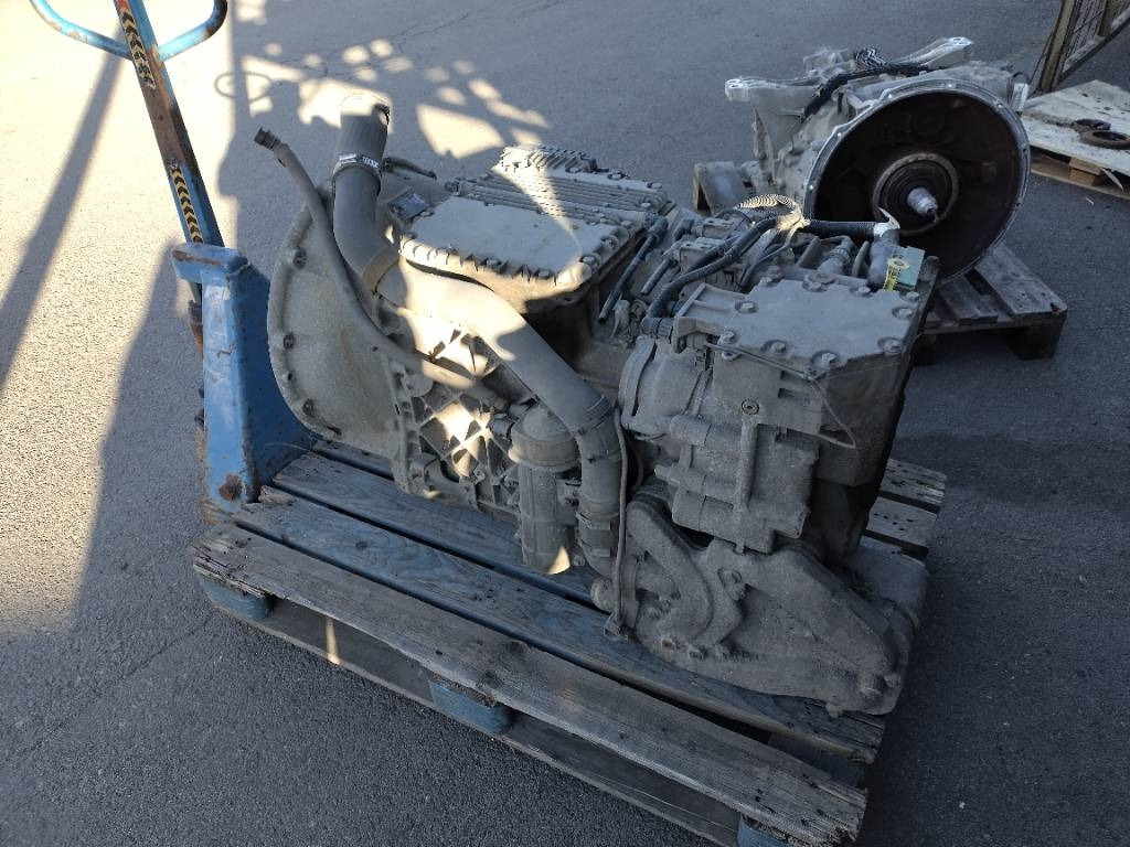 Volvo AT2612E hidastimella - Коробка передач для Грузовиков: фото 2 Volvo AT2612E hidastimella - Коробка передач для Грузовиков: фото 2