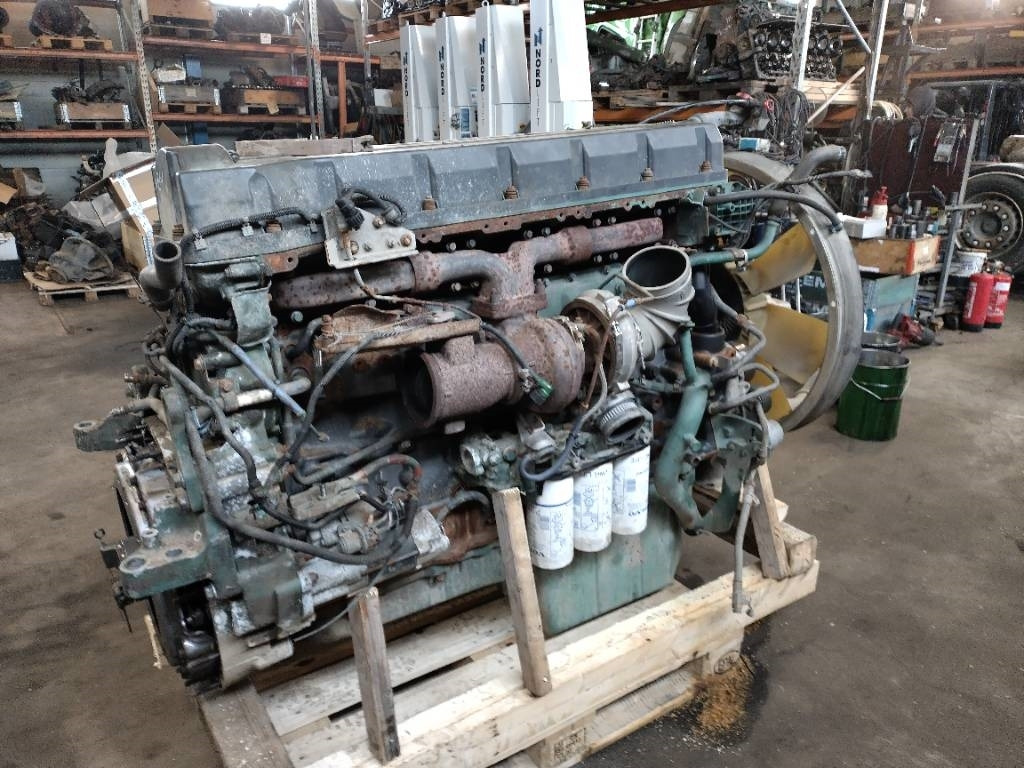 Volvo D16G täys korjattu moottori - Двигатель для Грузовиков: фото 1 Volvo D16G täys korjattu moottori - Двигатель для Грузовиков: фото 1