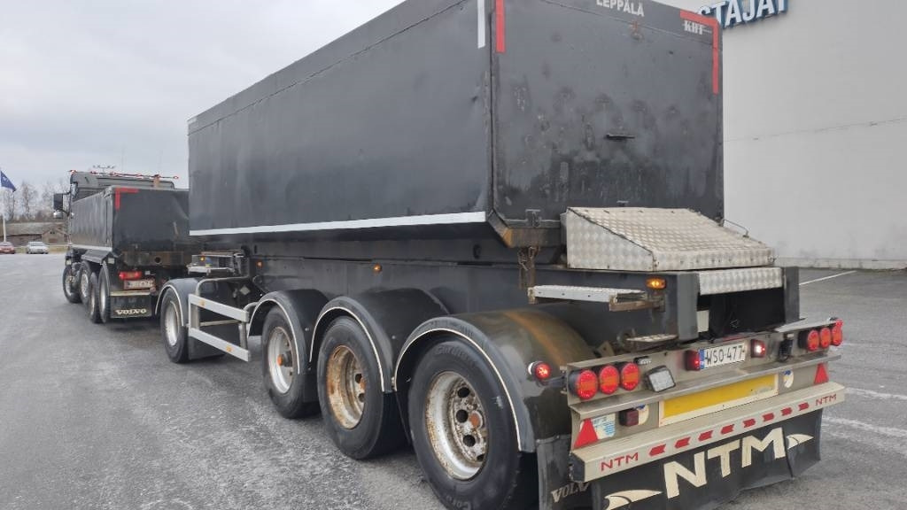 Volvo FH16 8x2 kasetti +4 aks kärry, KHT automaatti - Самосвал: фото 3 Volvo FH16 8x2 kasetti +4 aks kärry, KHT automaatti - Самосвал: фото 3