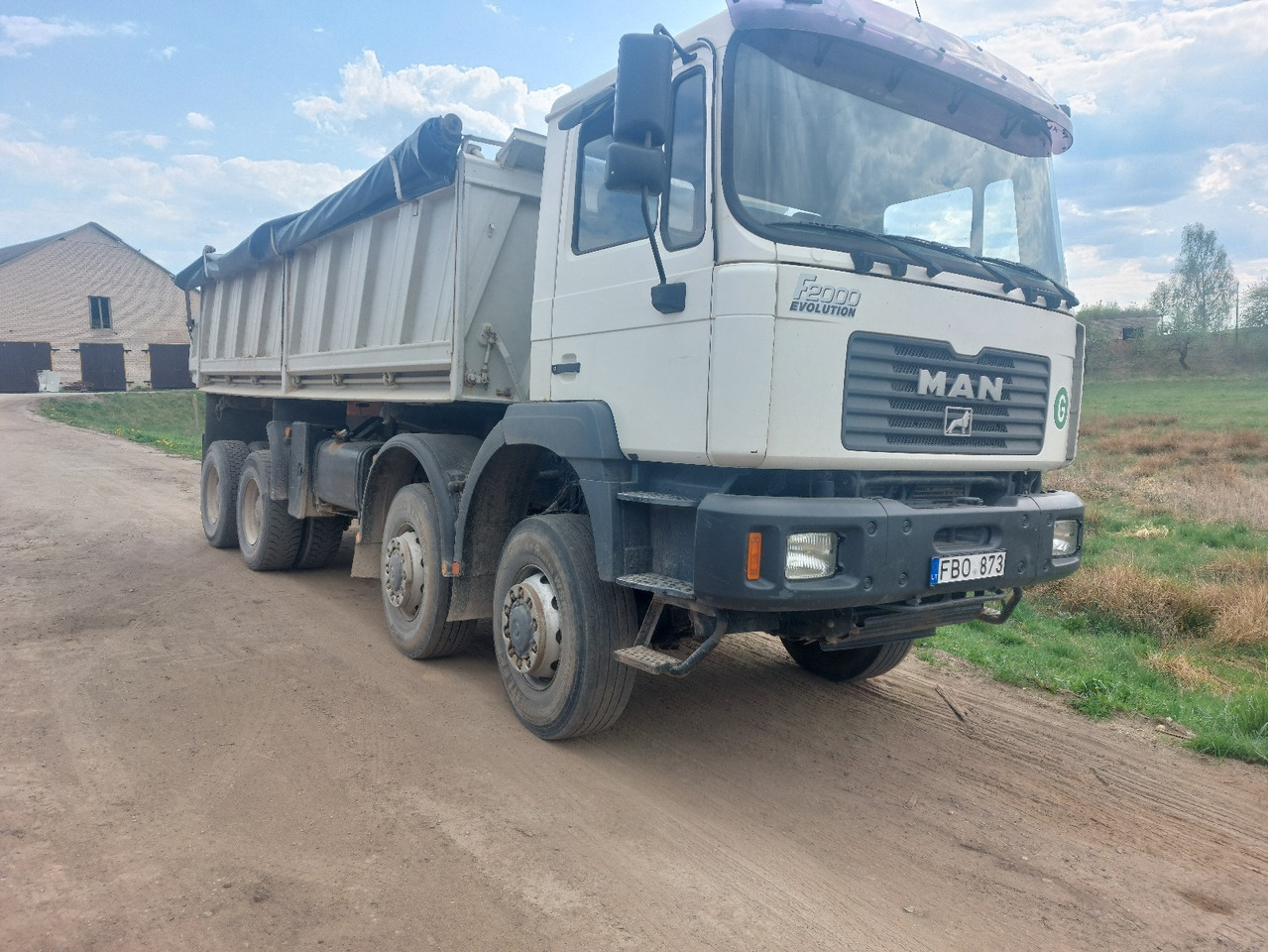 MAN 35.414 8X6 - Самосвал: фото 1 MAN 35.414 8X6 - Самосвал: фото 1