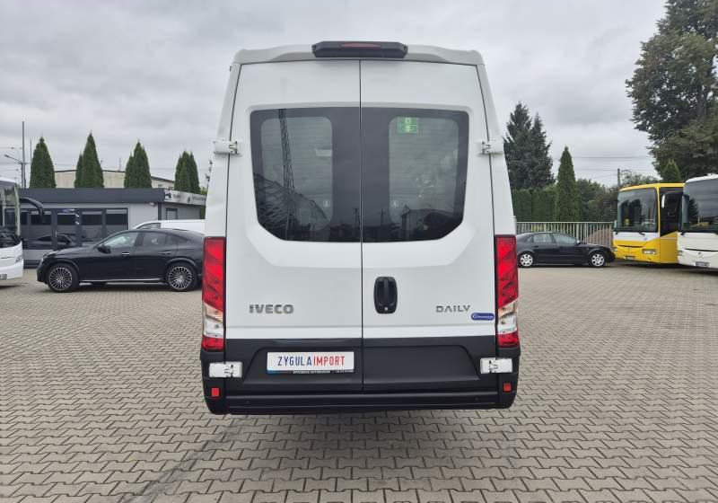 Iveco A60C15 DAILY / SPROWADZONE / EURO 6 / 39 000 KM - Микроавтобус, Пассажирский фургон: фото 5 Iveco A60C15 DAILY / SPROWADZONE / EURO 6 / 39 000 KM - Микроавтобус, Пассажирский фургон: фото 5