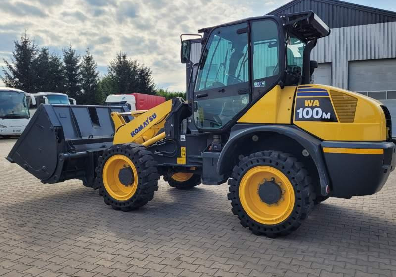 Komatsu WA1 100M / SPROWADZONA Z FRANCJI/ 6 300 MTH - Колёсный погрузчик: фото 3 Komatsu WA1 100M / SPROWADZONA Z FRANCJI/ 6 300 MTH - Колёсный погрузчик: фото 3