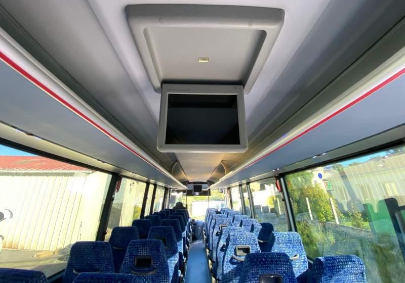 Neoplan TRENDLINER / SPROWADZONY / KLIMATYZACJA/ MANUAL - Пригородный автобус: фото 2 Neoplan TRENDLINER / SPROWADZONY / KLIMATYZACJA/ MANUAL - Пригородный автобус: фото 2