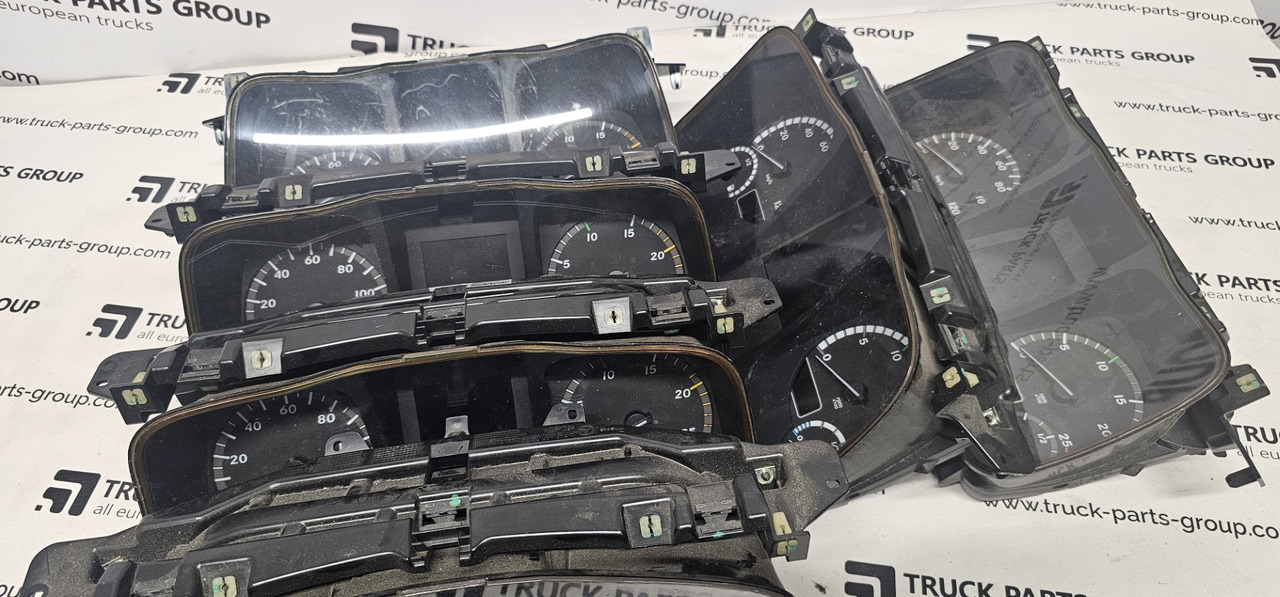 MERCEDES-BENZ Actros MP4 instrument panel, dashboard, EURO6, 0084465521 - Приборная панель для Грузовиков: фото 3 MERCEDES-BENZ Actros MP4 instrument panel, dashboard, EURO6, 0084465521 - Приборная панель для Грузовиков: фото 3