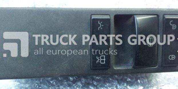 MERCEDES-BENZ MP4 control unit - Приборная панель для Грузовиков: фото 2 MERCEDES-BENZ MP4 control unit - Приборная панель для Грузовиков: фото 2