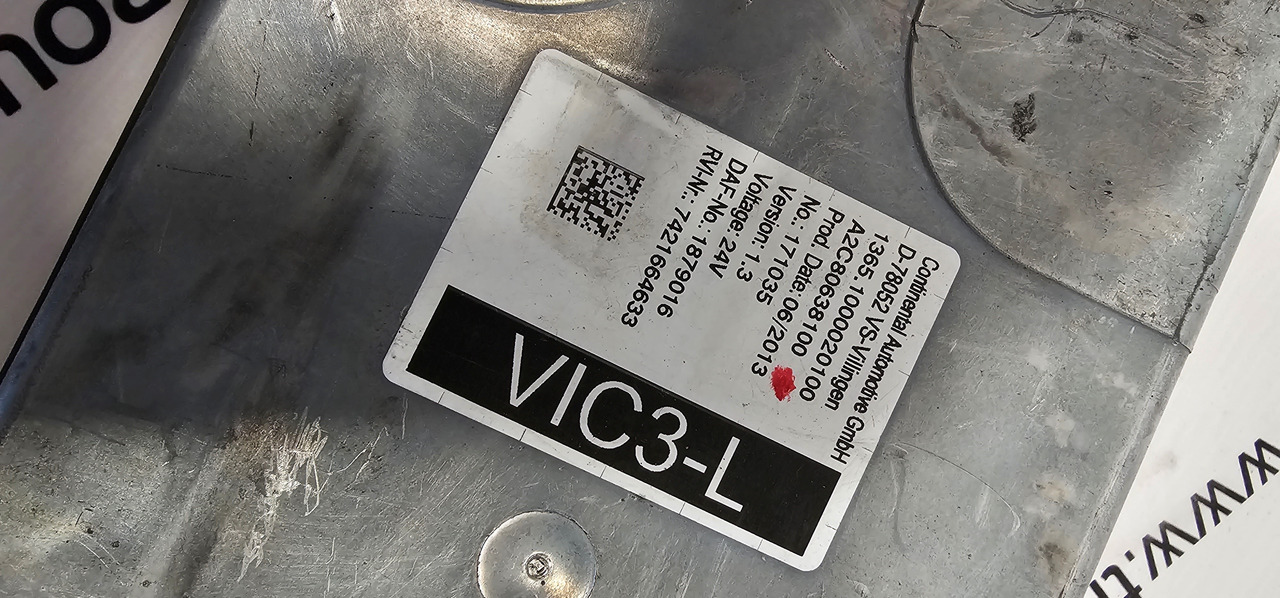 DAF DAF XF106, XF105, EURO5, EURO6 VIC3 unit, VIC3-L control unit 1799293, 1879016, 1799293, 1907429, 1778409, 1879015, 1879015, 2206310, 2141304, 2025292, 298961, 2206311, 2141289, 2139671, 2206308, 213 - Запчасти для Грузовиков: фото 2 DAF DAF XF106, XF105, EURO5, EURO6 VIC3 unit, VIC3-L control unit 1799293, 1879016, 1799293, 1907429, 1778409, 1879015, 1879015, 2206310, 2141304, 2025292, 298961, 2206311, 2141289, 2139671, 2206308, 213 - Запчасти для Грузовиков: фото 2