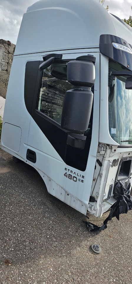 IVECO IVECO STRALIS EURO6 HI-WAY instrument panel kit from UK to EU, full set dashboard, remake set change driver position - Запчасти для Грузовиков: фото 4 IVECO IVECO STRALIS EURO6 HI-WAY instrument panel kit from UK to EU, full set dashboard, remake set change driver position - Запчасти для Грузовиков: фото 4