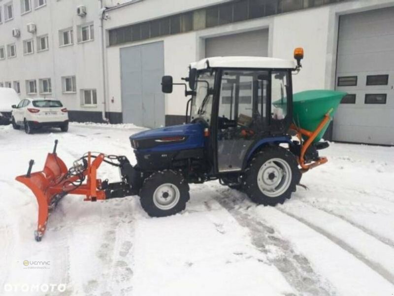 Farmtrac Farmtrac 22 22PS Winterdienst Traktor Schneeschild Streuer NEU - Коммунальный трактор: фото 2 Farmtrac Farmtrac 22 22PS Winterdienst Traktor Schneeschild Streuer NEU - Коммунальный трактор: фото 2