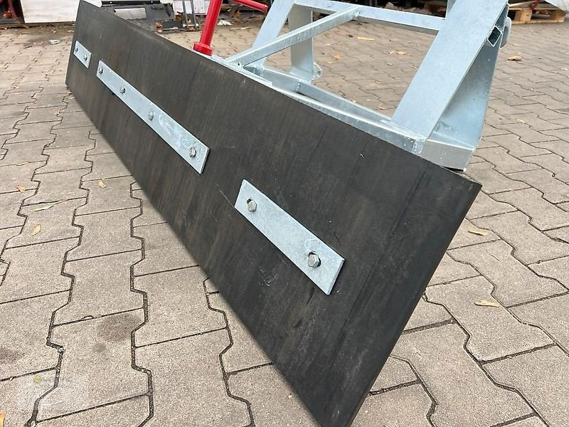 Новый Отвал Vemac Gummischieber 200 Verstellbar EURO Gülleschieber Mistschieber NEU: фото 17 Новый Отвал Vemac Gummischieber 200 Verstellbar EURO Gülleschieber Mistschieber NEU: фото 17