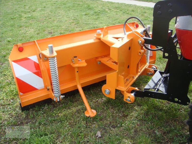 Vemac Schneeschild Schneepflug hydraul. Winterdienst 140cm NEU - Отвал для снега: фото 4 Vemac Schneeschild Schneepflug hydraul. Winterdienst 140cm NEU - Отвал для снега: фото 4
