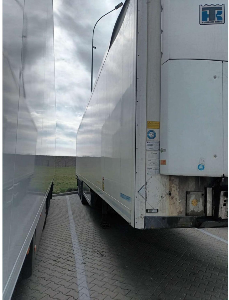 2018 Krone Double Deck Cool Liner FP 45 ThermoKing SLXi 300 - Полуприцеп-рефрижератор: фото 5 2018 Krone Double Deck Cool Liner FP 45 ThermoKing SLXi 300 - Полуприцеп-рефрижератор: фото 5