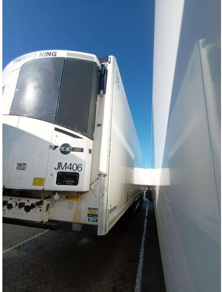 2018 Krone SDR Double Deck Cool Liner FP45 ThermoKing SLXi 300 Lifting Axle - Полуприцеп-рефрижератор: фото 2 2018 Krone SDR Double Deck Cool Liner FP45 ThermoKing SLXi 300 Lifting Axle - Полуприцеп-рефрижератор: фото 2