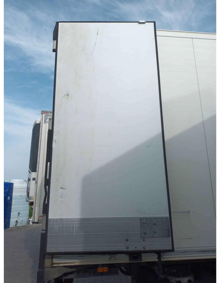 2018 Schmitz Cargobull SKO FP 60 ThermoKing SLXi 300 - Полуприцеп-рефрижератор: фото 4 2018 Schmitz Cargobull SKO FP 60 ThermoKing SLXi 300 - Полуприцеп-рефрижератор: фото 4