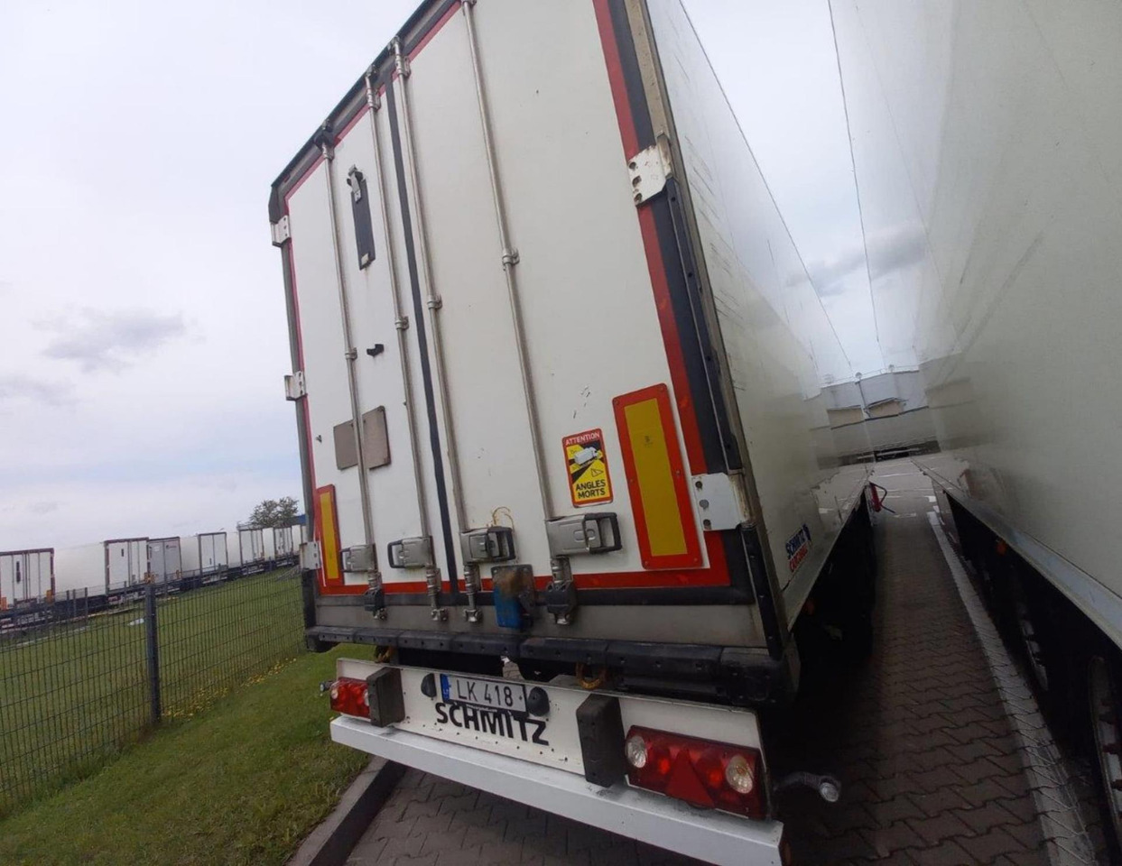 2018 Schmitz Cargobull SKO FP 60 ThermoKing SLXi 300 - Полуприцеп-рефрижератор: фото 4 2018 Schmitz Cargobull SKO FP 60 ThermoKing SLXi 300 - Полуприцеп-рефрижератор: фото 4