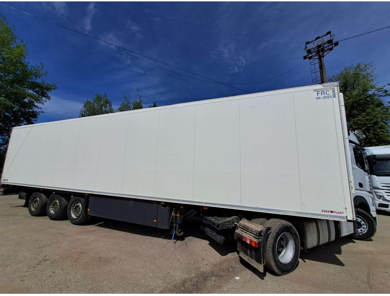 2019 Schmitz Cargobull SKO FP 45 ThermoKing SLXi 300 - Полуприцеп-рефрижератор: фото 3 2019 Schmitz Cargobull SKO FP 45 ThermoKing SLXi 300 - Полуприцеп-рефрижератор: фото 3